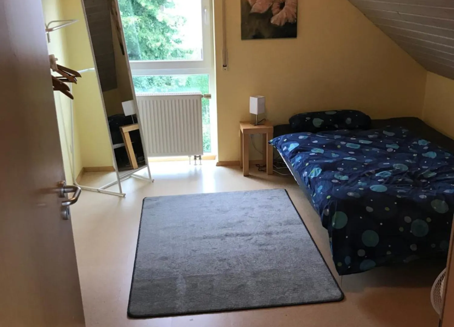 Homestay House With Castle View & Art Apartment Guenzburg Germany